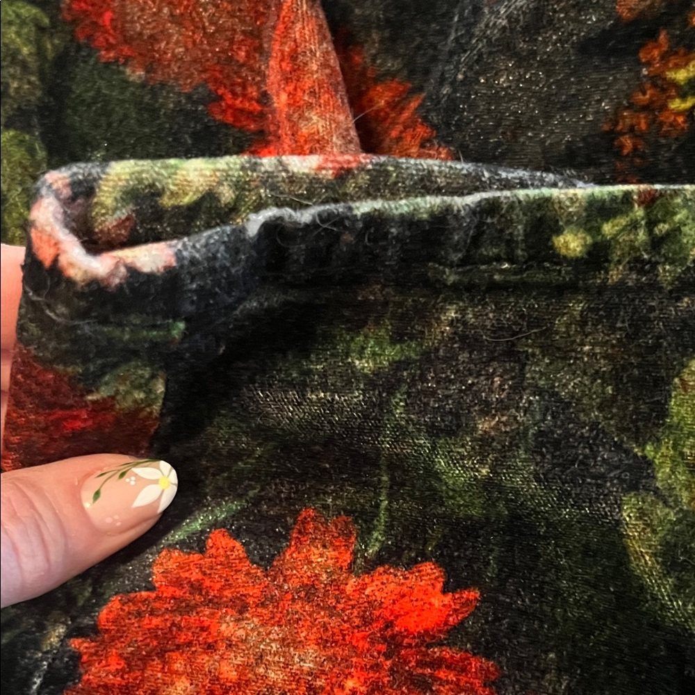 Floral Velvet Jeans - Picture 3 of 5